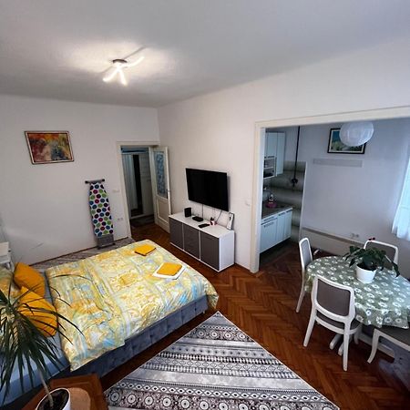 Nina Apartment Sarajevo Exteriör bild