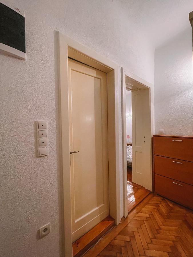 Nina Apartment Sarajevo Exteriör bild