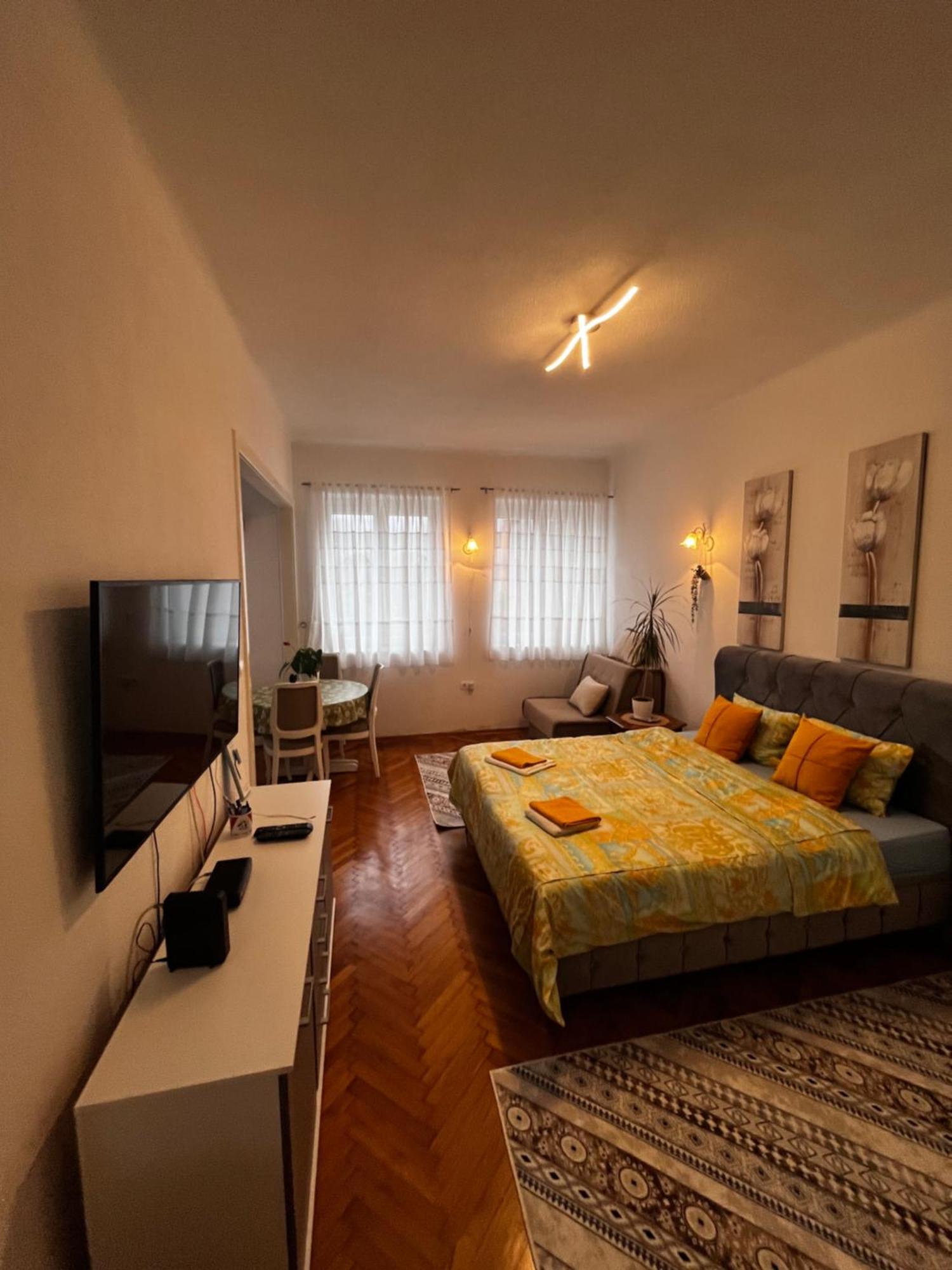 Nina Apartment Sarajevo Exteriör bild